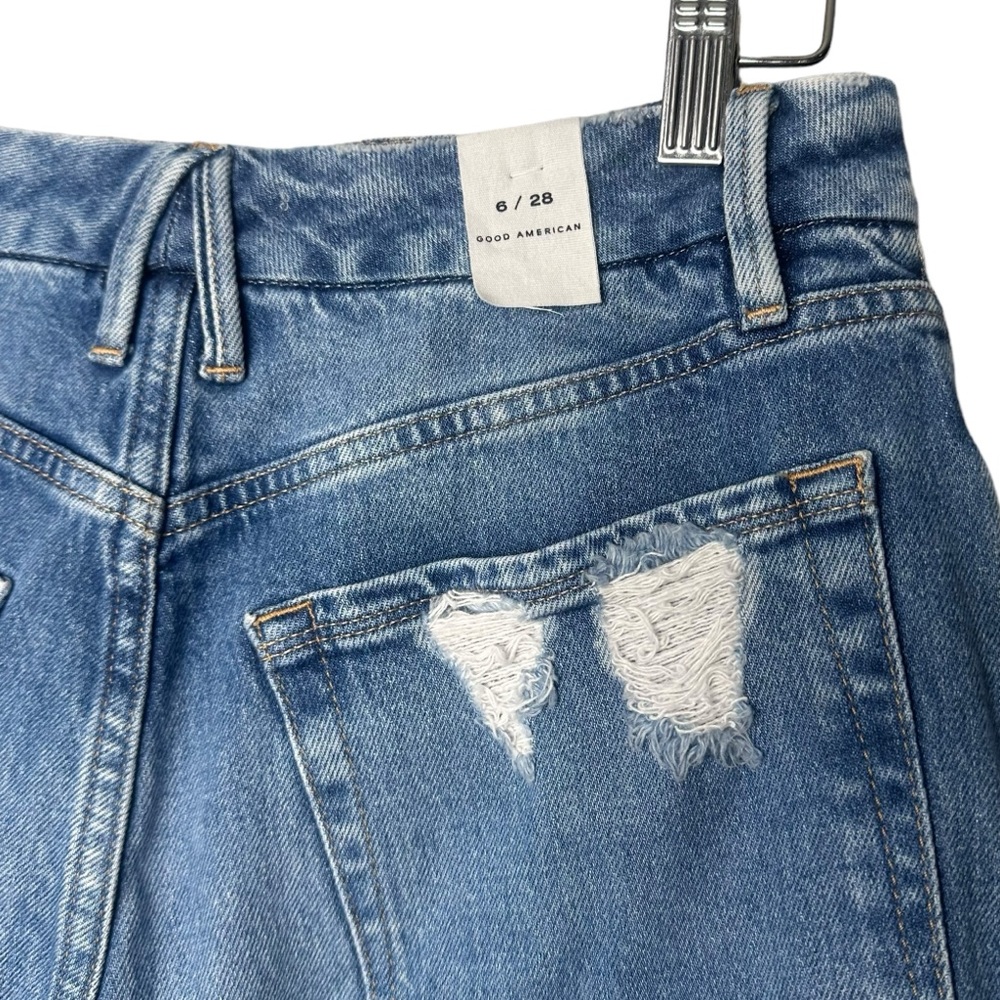 Good American Good 90'S Bermuda Short Distressed Denim Shorts NEW - Picture 7 of 11